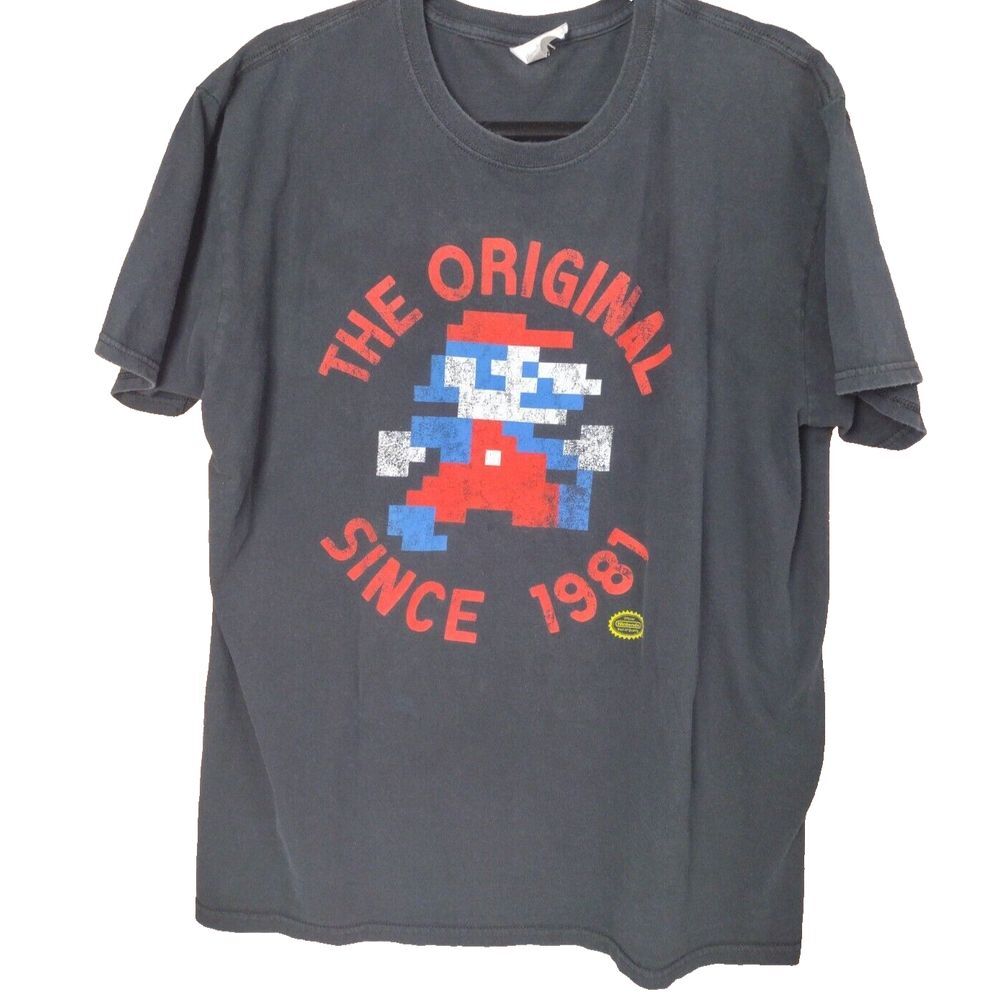 Vintage MARIO Mens T-shirt XL Black short‎ sleeve Nintendo Character T Ring Neck
